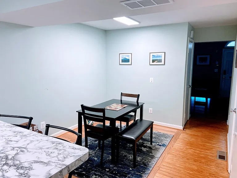 1059 W Barre St — Photo 5