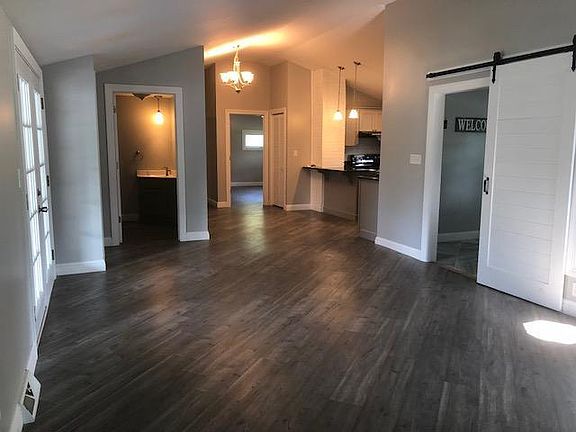 5th image of 1213 Lawhead St