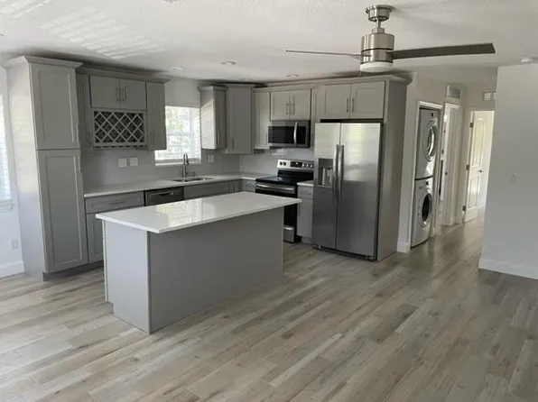 4071 Edgewater Dr APT 4, Orlando, FL 32804