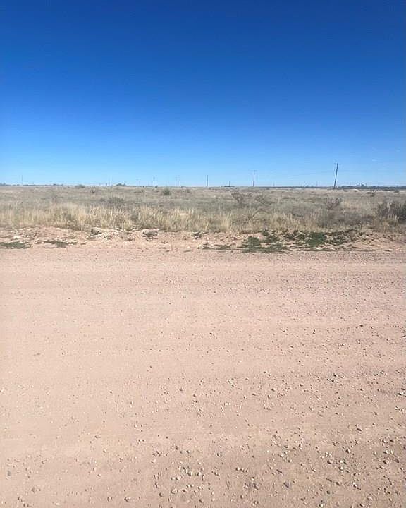 2nd image of 100 S Hideaway Ln