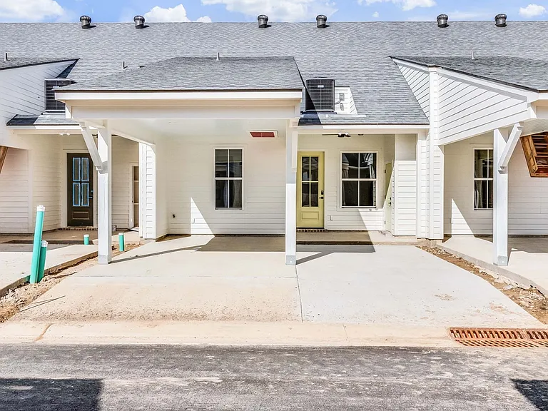 117 Perth Pl — Photo 36