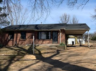 1719 Newhall Ct, Saint Louis, MO 63136