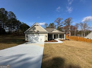 31 Sourwood Dr, Mansfield, GA 30055