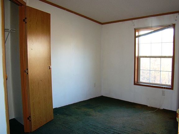 3rd image of 671 East Hill Road