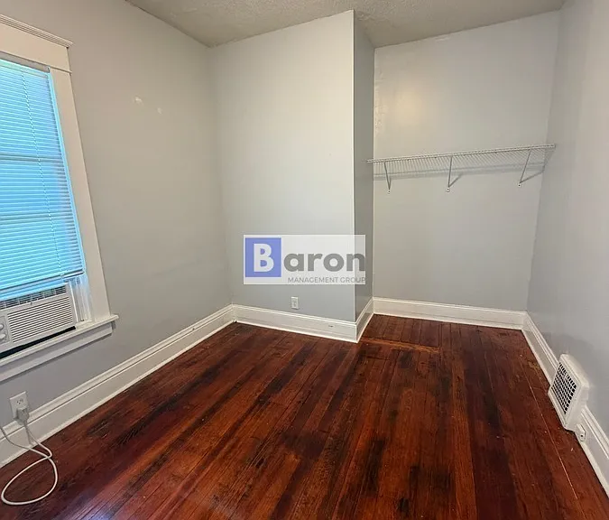 1053 Huey St — Photo 3