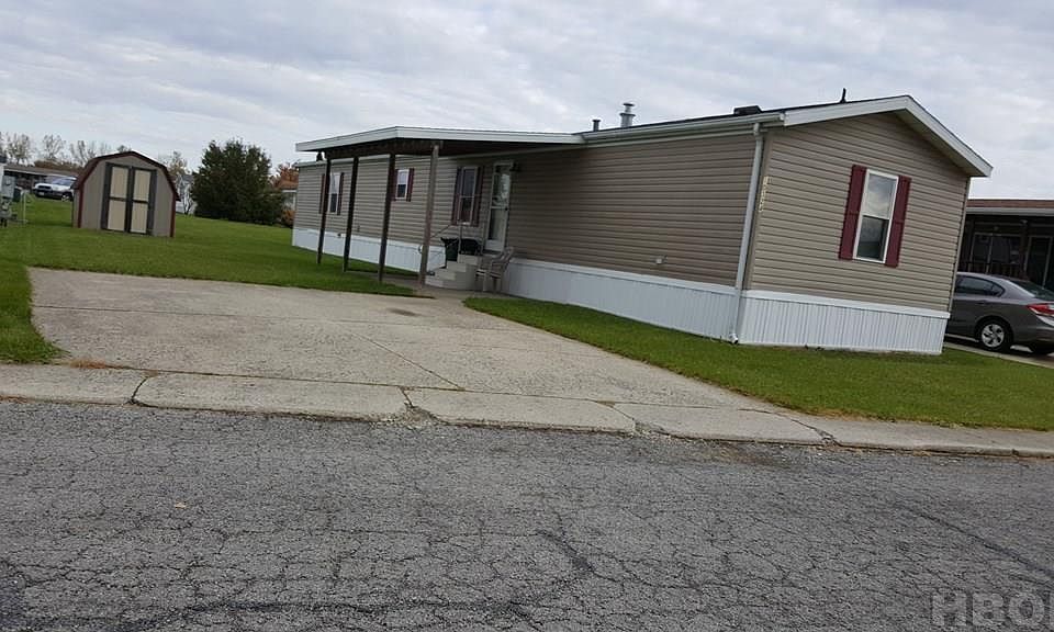 2nd image of 10324 Parkwood Dr