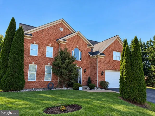 20529 Woodbridge Dr, Hagerstown, MD 21742