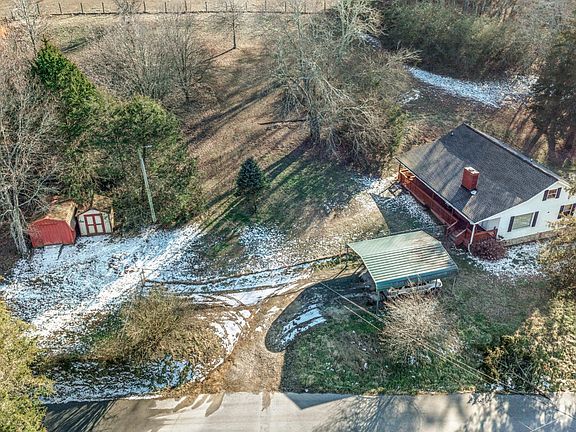 4th image of 12916 Pierce Rd