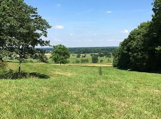 358 Cobb Ln, Springville, IN 47462