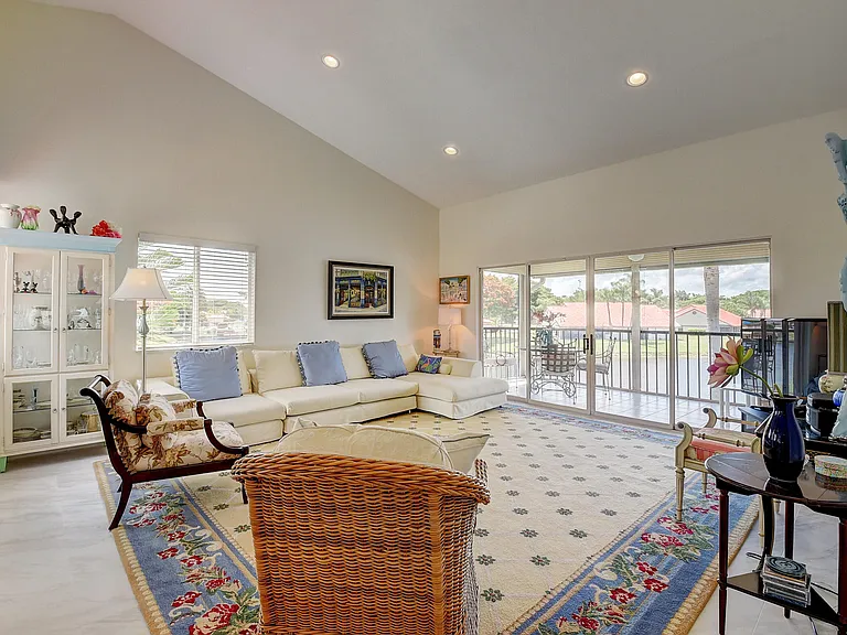 7657 Lexington Club Blvd #C — Photo 17