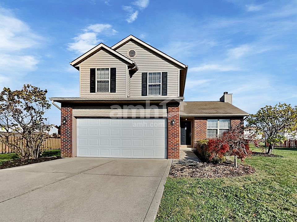 1st image of 906 Lakeway Ct E