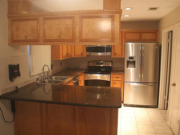 Upgraded kitchen with granite countertops