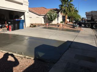 553 Landra Ln, Henderson, NV 89015