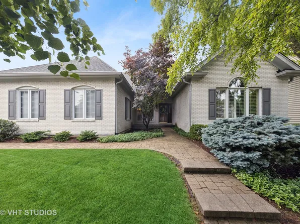 1384 Cranbrook Cir, Aurora, IL 60502