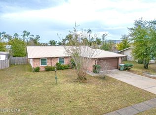 2017 Pattho Ln, Lynn Haven, FL 32444