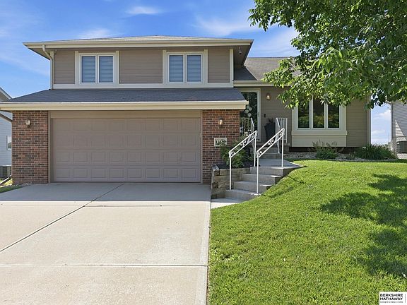 2nd image of 12420 S 218th Ave