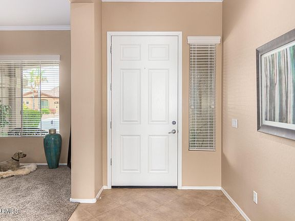 3rd image of 3031 E VERMONT Drive