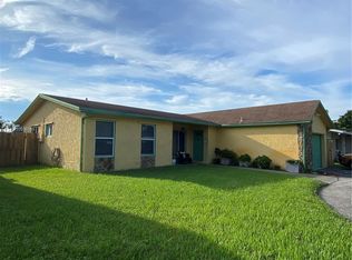 331 NW 99th Way, Pembroke Pines, FL 33024