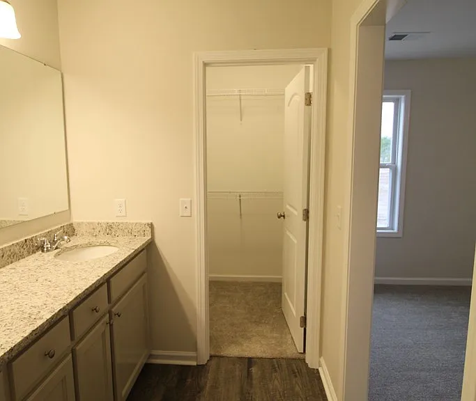 578 Brushwood Dr — Photo 18