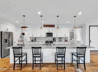 221 Morro Way UNIT 1, Simi Valley, CA 93065