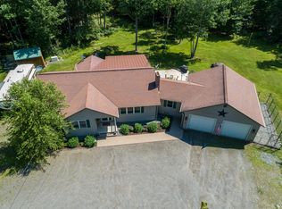 515 Steadmans Landing Rd, Dover Foxcroft, ME 04426