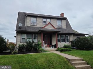 145 Diamond St, Sellersville, PA 18960