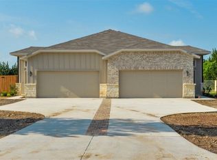 4042 Shiloh Ct, Midlothian, TX 76065