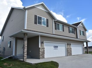 1341 12th St W, West Fargo, ND 58078