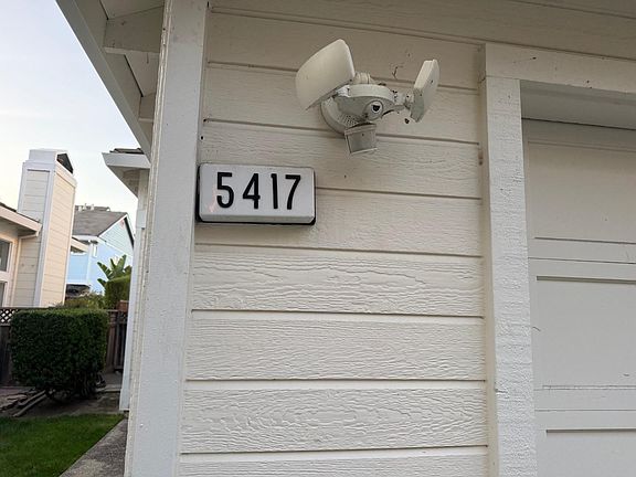 4th image of 5417 Ridgewood Dr