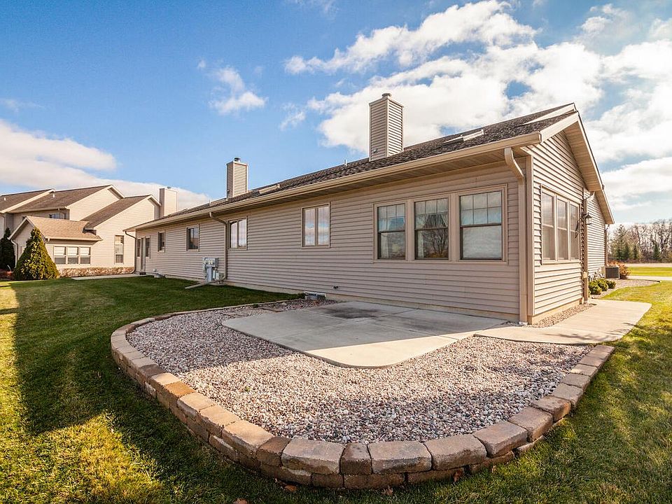 Windwood Country Club Condominiums Watertown, WI Zillow