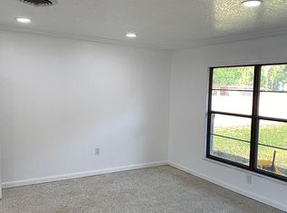 3613 Sunny Dr, Mims, FL 32754