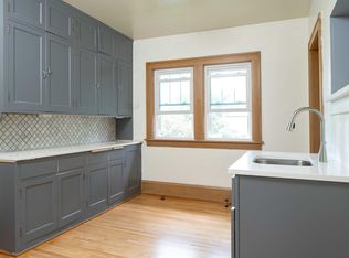 2401 3rd St NE #2, Minneapolis, MN 55418