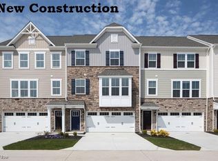 1405 Chateau Pl, Avon, OH 44011