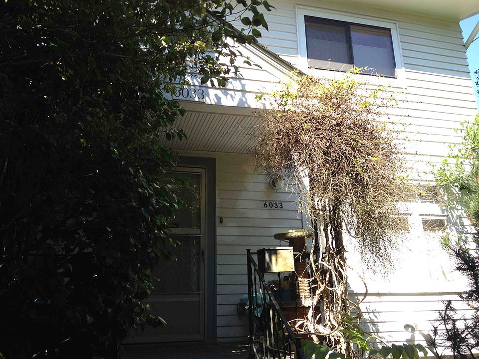 2nd image of 6033 29th Ave NE