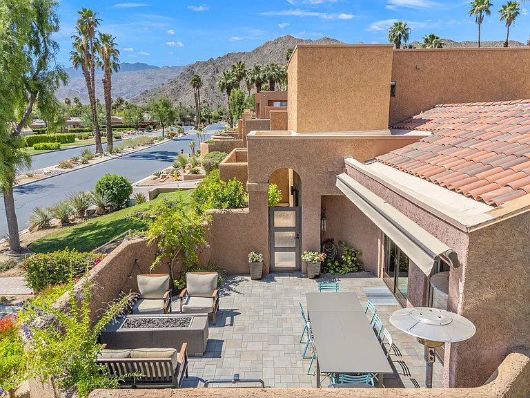 49069 Mariposa Dr — Photo 25