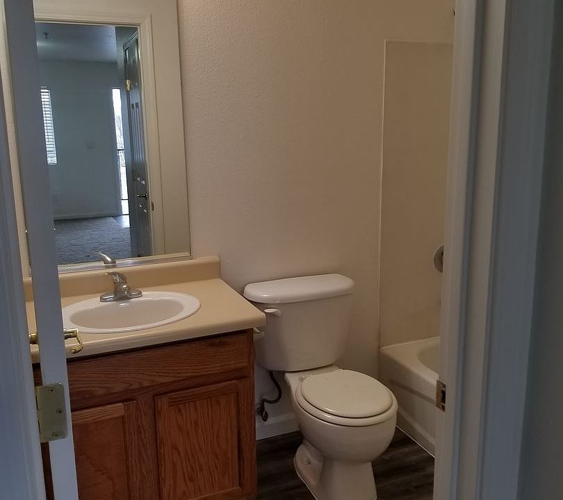 2nd image of 3330 Imperial Way APT 61
