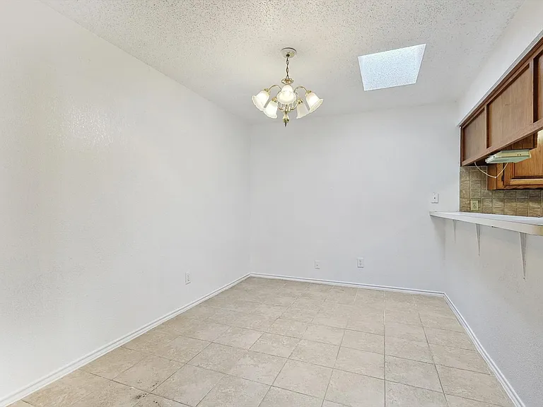 5137 Shoregate Dr — Photo 13