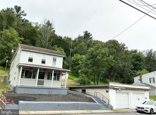505 Peacock St, Pottsville, PA 17901