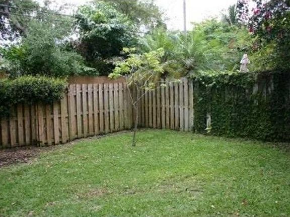 3rd image of 500 SW 9th St