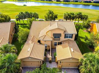 2412 Palm Tree Dr, Kissimmee, FL 34759