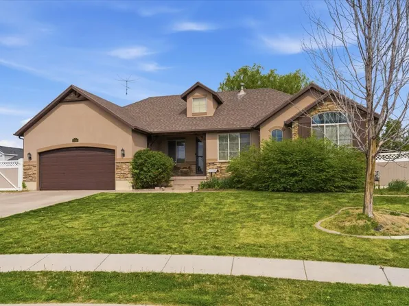 2346 N 1275 W, Clinton, UT 84015