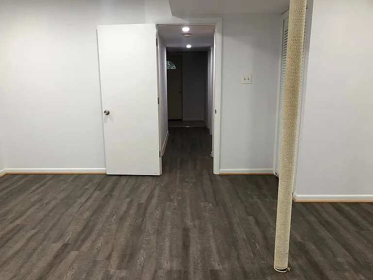 5817 Shana Pl — Photo 13
