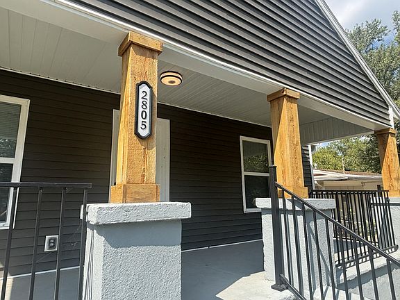 3rd image of 2805 N Grant Avenue