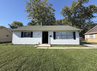 472 Carol Dr, Greenwood, IN 46143