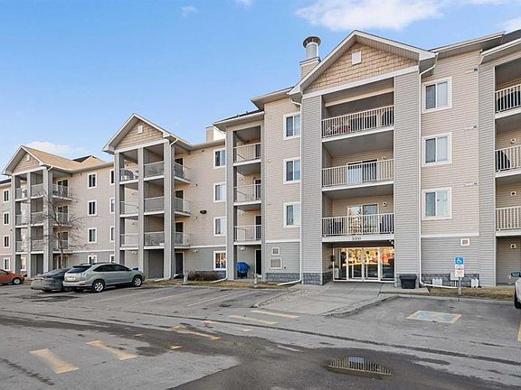2nd image of 1620 70th St SE #3112