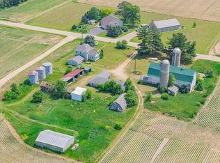 N7865 Sandy Hook Rd, Brooklyn, WI 53521