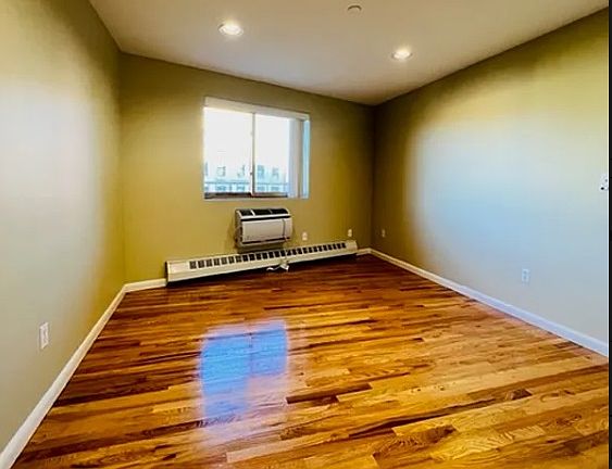 5th image of 118-82 Metro Ave #5E