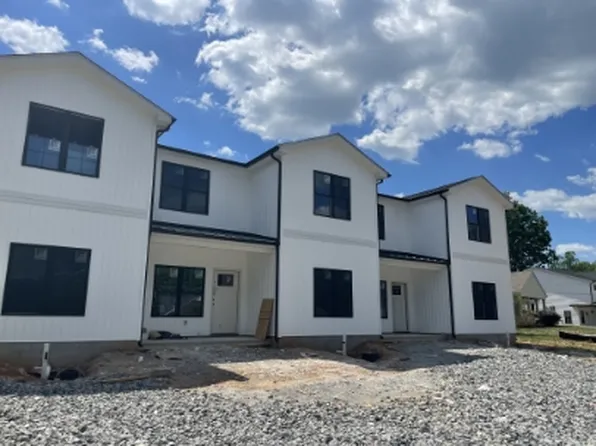 77 Shelor Dr, Lynchburg, VA