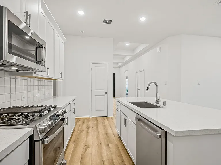 16634 Villa Del Mar Ln — Photo 12