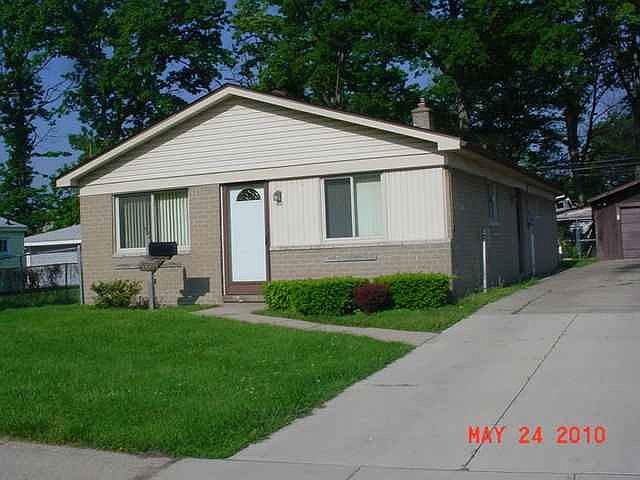 1st image of 27735 Townley St